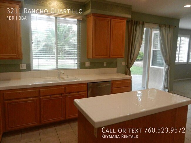 Foto del edificio - 3211 Rancho Quartillo