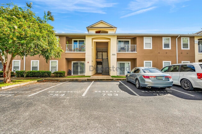 Building Photo - 7920 Merrill Rd