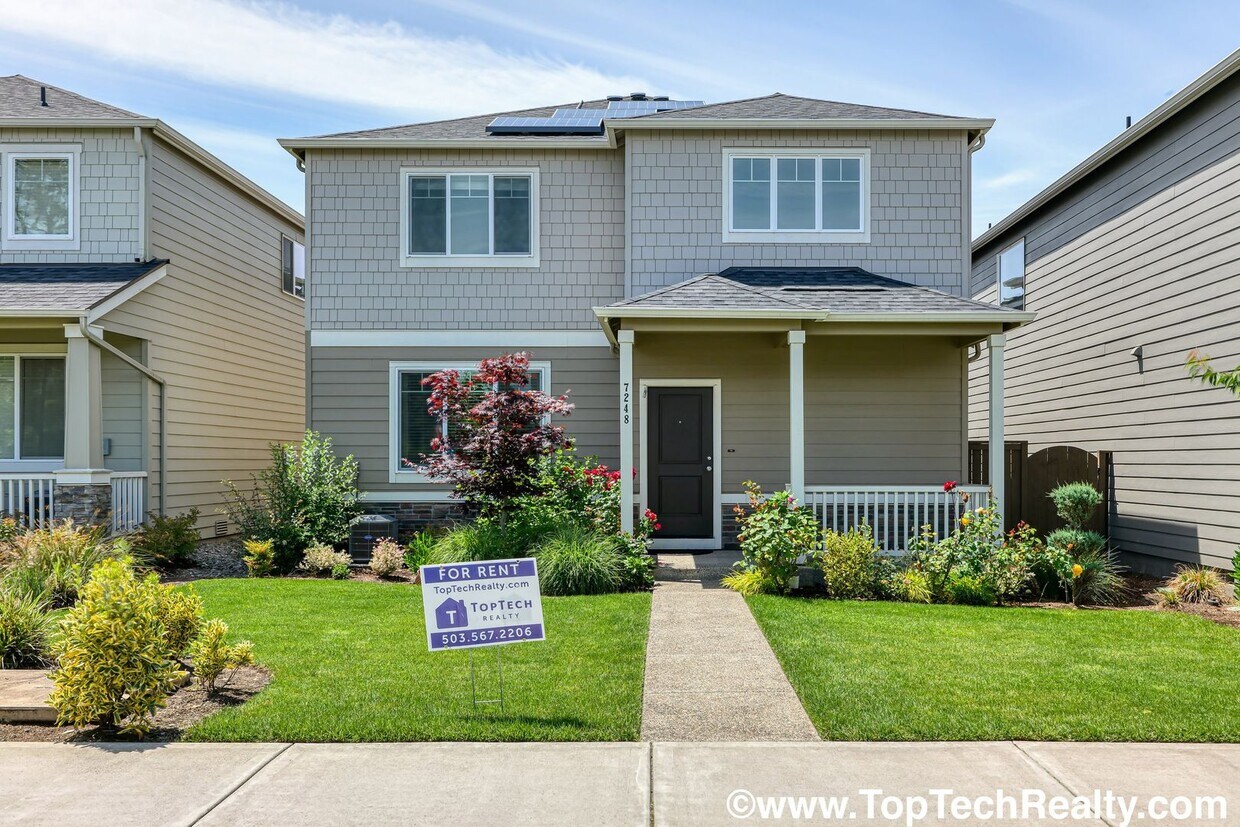 Primary Photo - Lovely 4 BD 2.5 BA Home in a coveted Abbey...