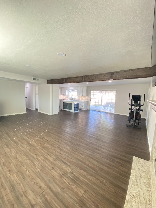 Building Photo - 3148 Waco Ave