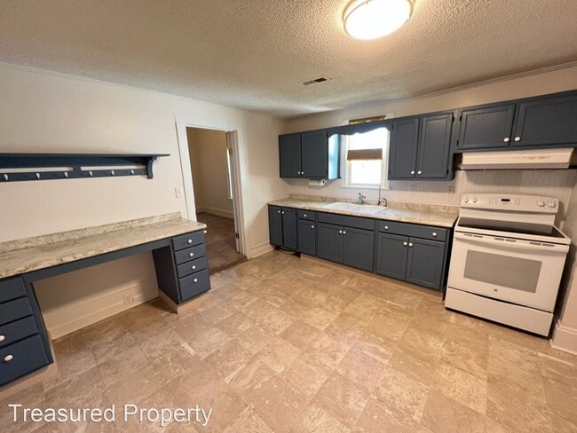 Foto del edificio - 3 br, 1 bath House - 108 W Garner Rd