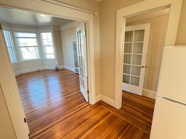 Building Photo - 5826-5830GearyBlvd