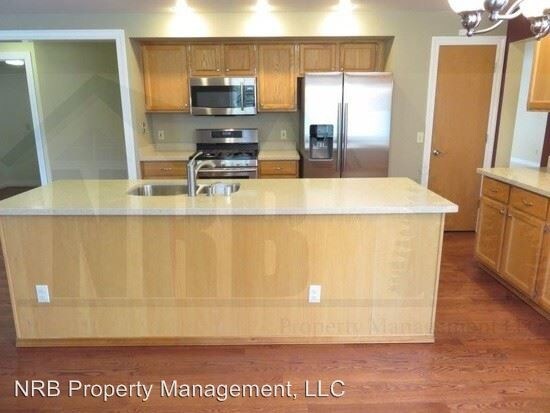 Building Photo - 3 br, 2.5 bath House - 144 Eagle Ridge Dr E