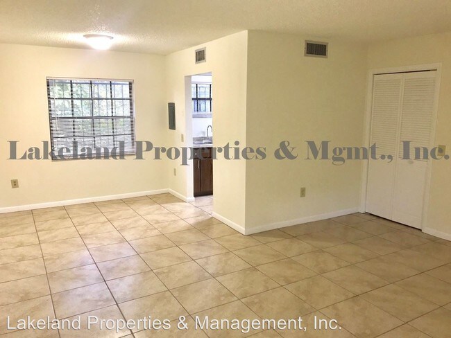 Building Photo - 920 Osceola St