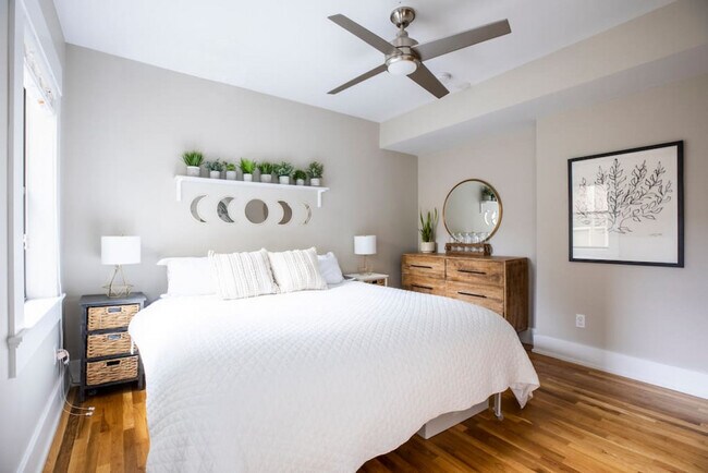 Foto del edificio - 1407 Vine St