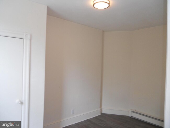 Building Photo - 3515 Indian Queen Ln