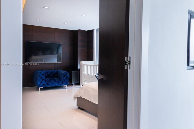 Foto del edificio - 601 NE 36th St