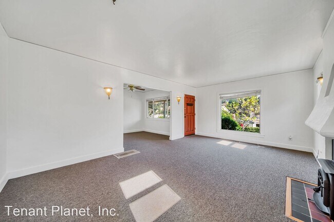 Building Photo - 2 br, 2 bath House - 8125 Earl St