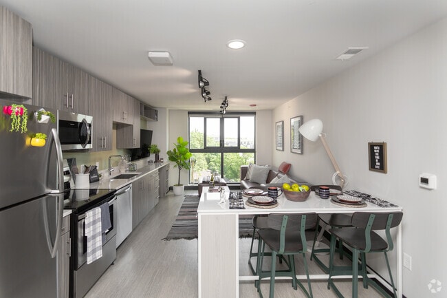 4BR, 3BA - 1233 SF - Hub on Campus West Lafayette Apartments