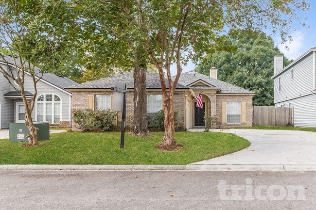 Building Photo - 3840 Tallcott Dr