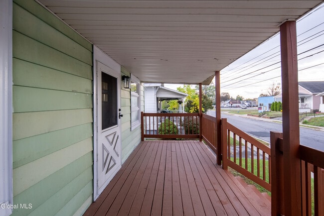 Foto del edificio - 364 Altamont Ave