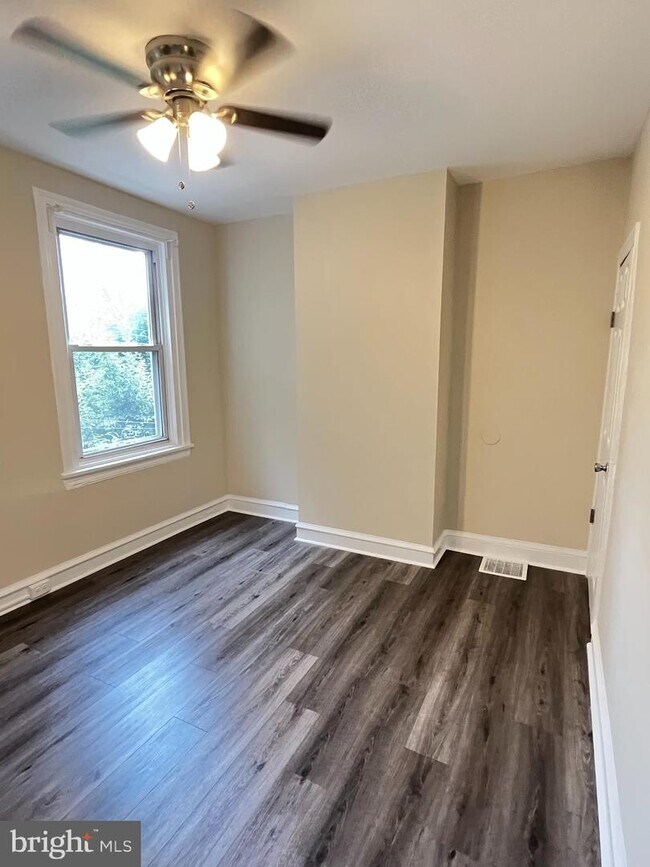 Foto del edificio - 1230 N 30th St