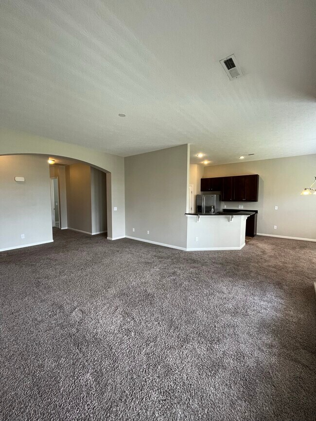 Foto del edificio - 3203 Rossmore Cir