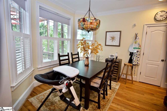 Foto del edificio - 413 Kilgore Farms Cir