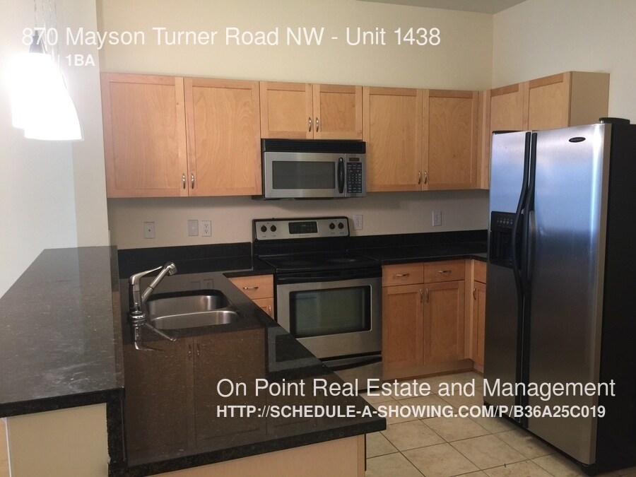 870 Mayson Turner Rd NW Unit 1438, Atlanta, GA 30314 Room for Rent in