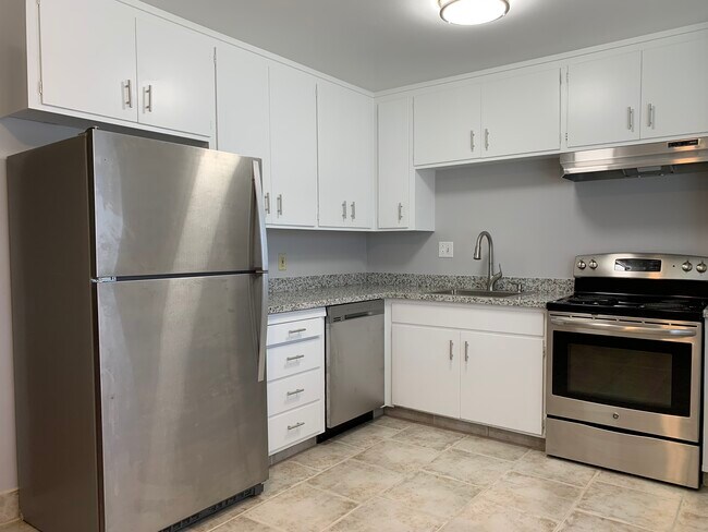 Foto del edificio - 4351 Latimer Ave