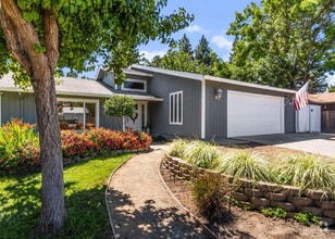 Building Photo - 8056 Hoopes Dr