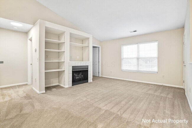 Foto del edificio - 4913 Stratford Pine Ln