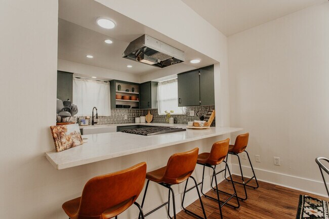 Foto del edificio - 3728 Homan Ave