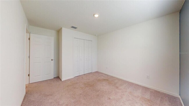 Building Photo - 16 Ramrock Ln