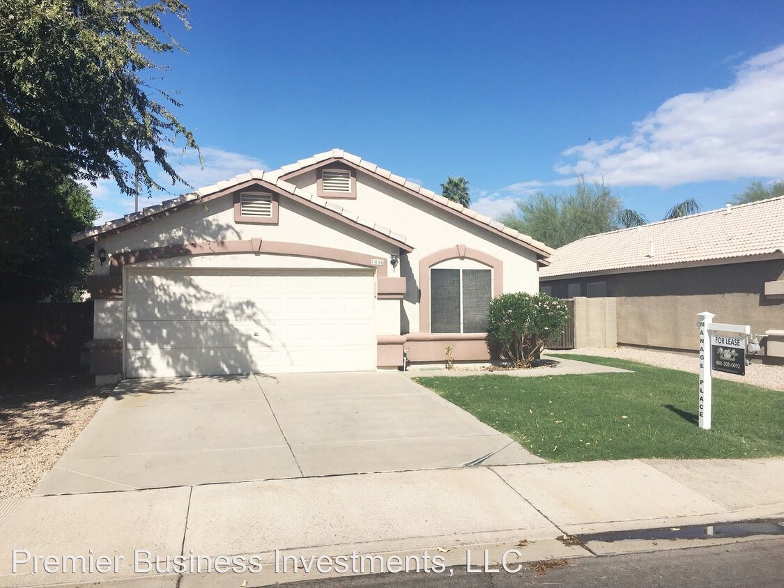 Primary Photo - 7446 E Nido Ave