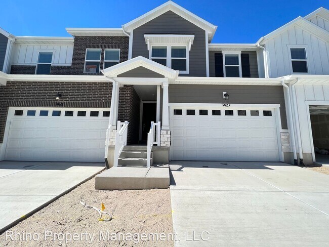 Building Photo - 3 br, 2.5 bath House - 1427 North 3860 Wes...