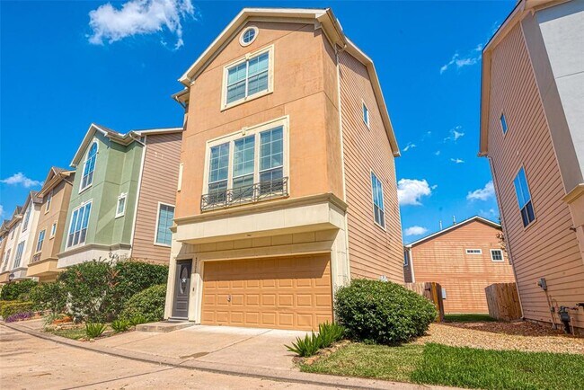 Foto del edificio - 3302 Clearview Cir