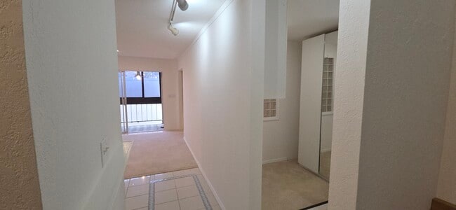 Foto del edificio - 288 Whitmore St