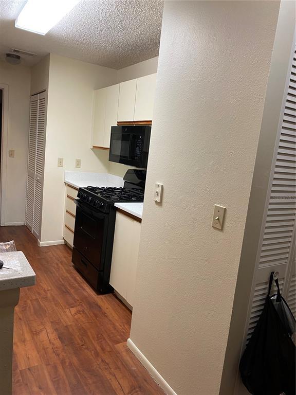 Building Photo - 1311 Azalea Way