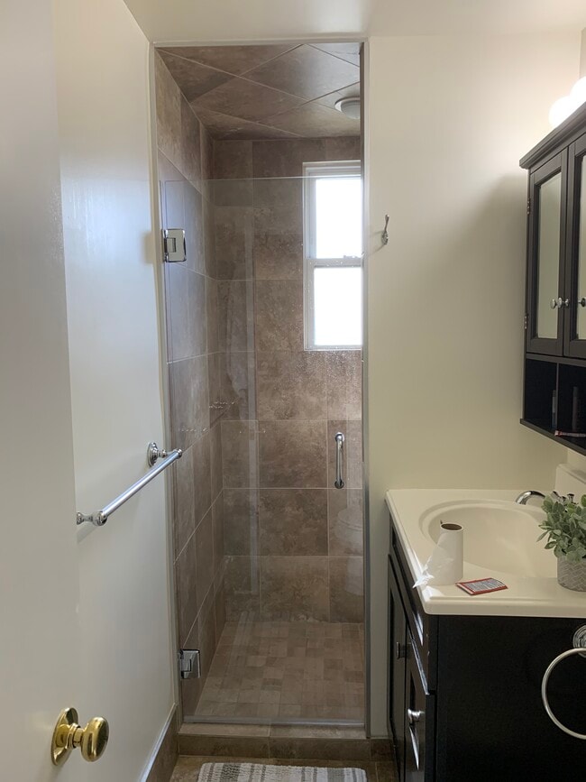 Foto del edificio - 520 Medford St