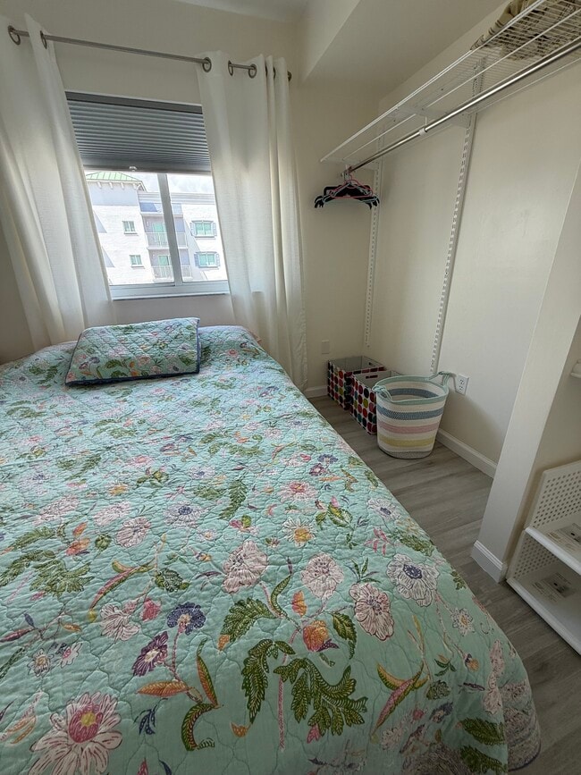 Bedroom - 2415 NW 16th Street Rd