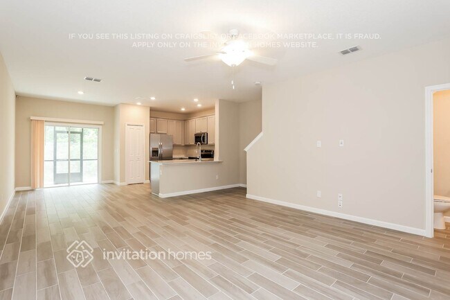 Foto del edificio - 13268 Shore Grass Dr