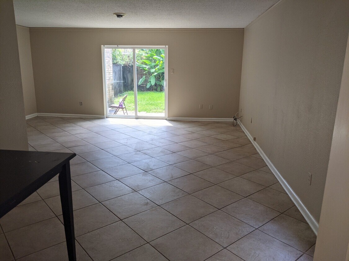 Foto principal - 2514 Caswell Ln