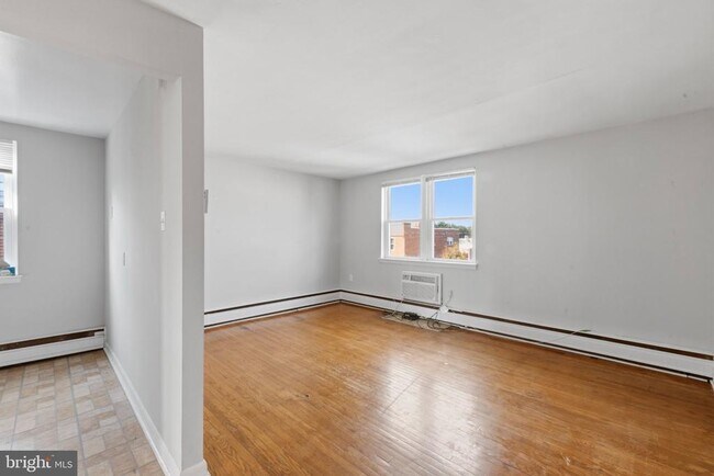 Foto del edificio - 5907 Houghton St