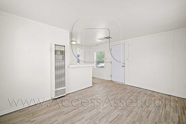 Foto del edificio - Cozy 1 Bed/1 Bath Home In Peaceful Barstow!