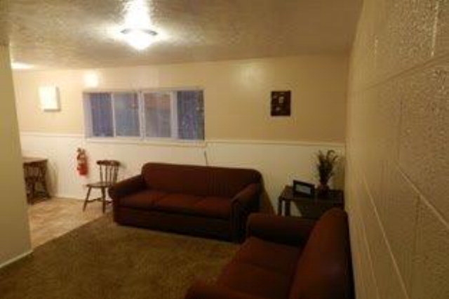 Interior Photo - 364 S 1st W