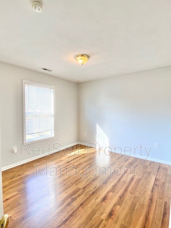 Foto del edificio - 1513 Myrtle Ave