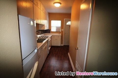 Building Photo - 904 Luster Ln