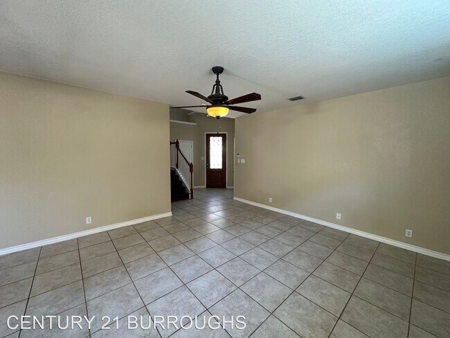 Building Photo - 3 br, 2.5 bath House - 21719 Dion Village