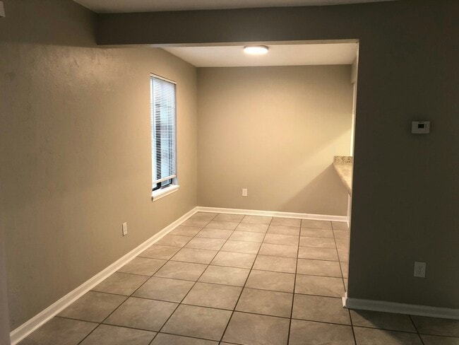 Photo - 3017 Oak Hammock Lane, Unit A Apartment