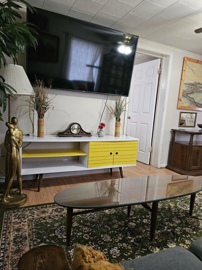 Foto del edificio - 309 Pecan St