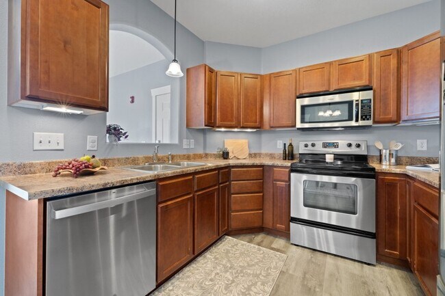 Building Photo - 114 W Spring Hill Way