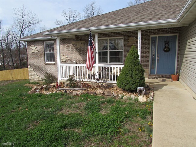 Building Photo - 21062 Larson Rd