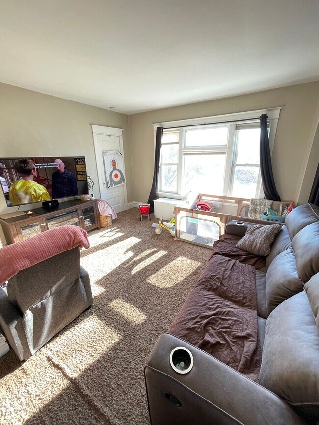 Foto del edificio - 510 N 23rd Ave W