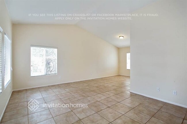 Building Photo - 23195 Twinflower Ave