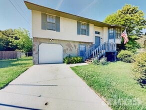 Building Photo - 6509 Mushinski Rd