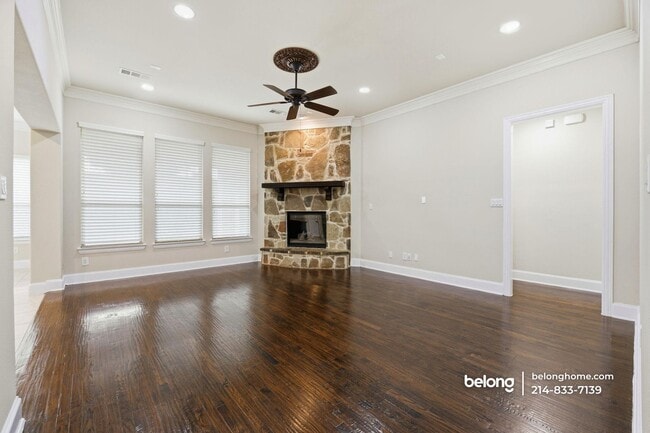 Foto del edificio - 312 Paluxy Dr