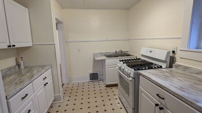 Foto del edificio - 1111 Sanford St