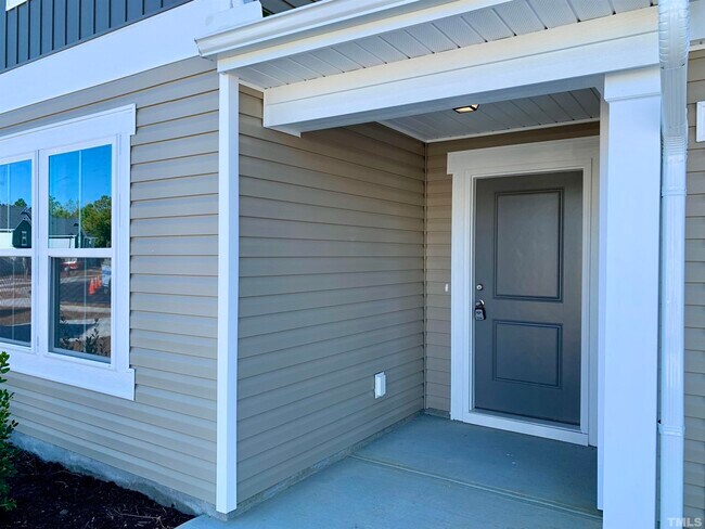 Building Photo - 171 Maple Tree Ln