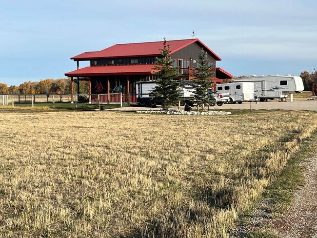 Building Photo - Spacious Family Home with Teton Views on 5...